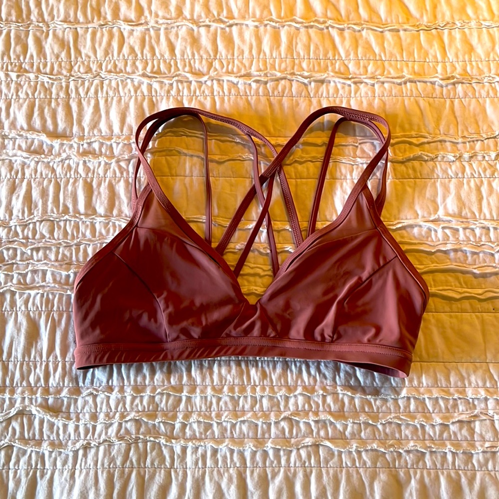 Lululemon sports bra; size 6